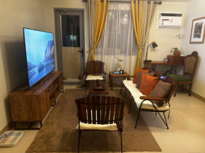 Manhattan Plaza Tower 1 Stylish City-Center Condo Unit
